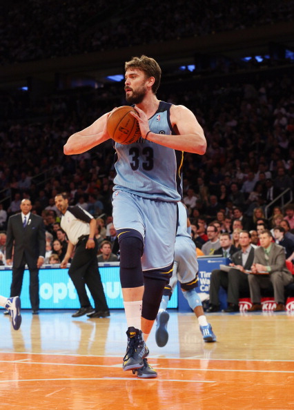 8个篮板中 8个篮板中