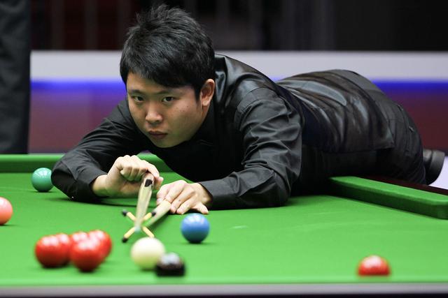 横空出世无 横空出世无