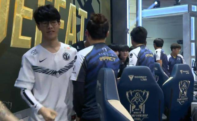 归根结底 归根结底